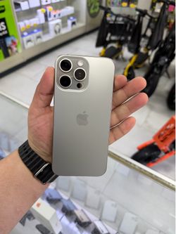 iPhone 16 Pro Max Unlocked 256GB! Finance For $50 Down Payment!!