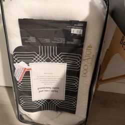 Dockatot Deluxe