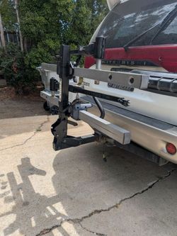 Thule t2 hitch bike rack for 2