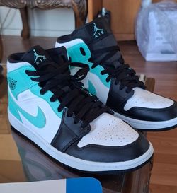 MAN SHOES JORDAN SIZE 10 VERY BEAUTIFUL