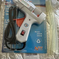 Hot Glue Guns With Glue Sticks