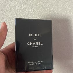 Bleu De Chanel Paris
