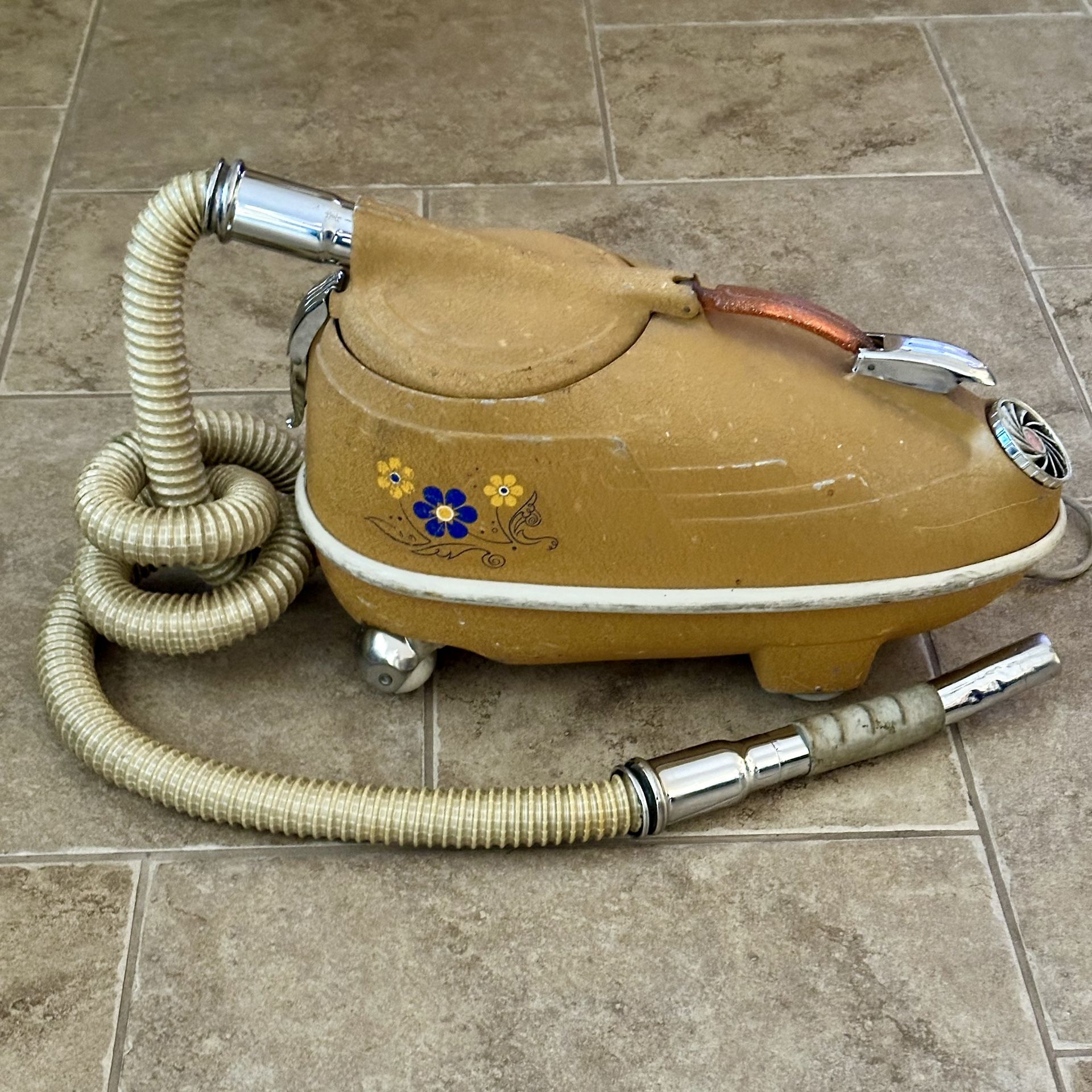 Vintage Interstate Compact Vacuum