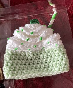 Homemade Beanies For Your Dolls. 