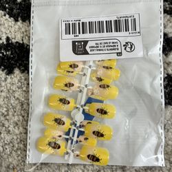 Women’s Fake Nails