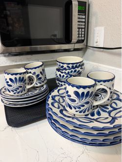 Royal prestige plate set