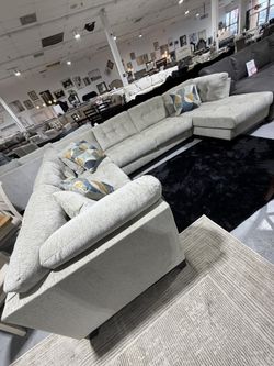 Light Grey 3pc Sectional 