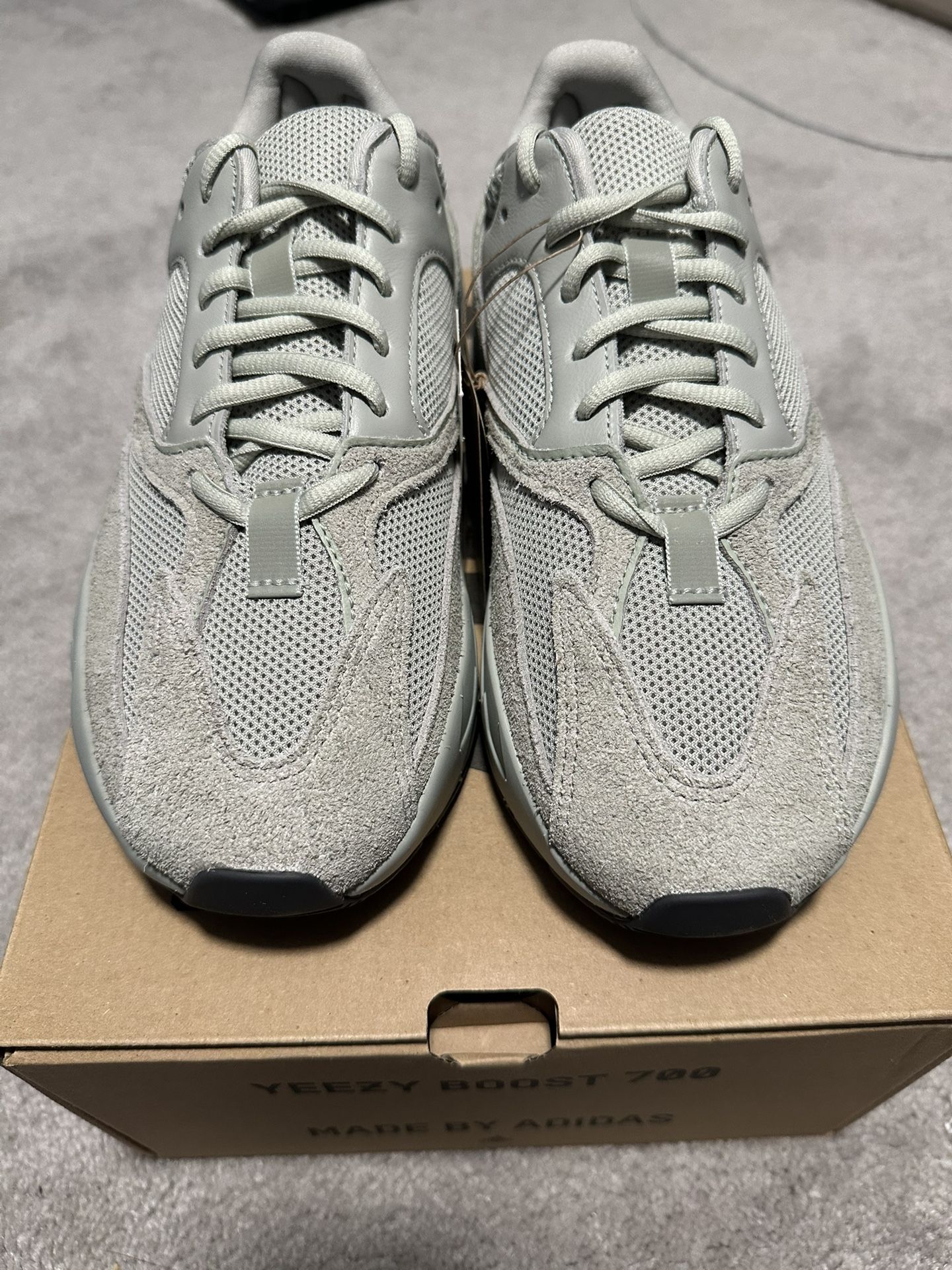 Adidas Yeezy 700 Salt Sz 7 New