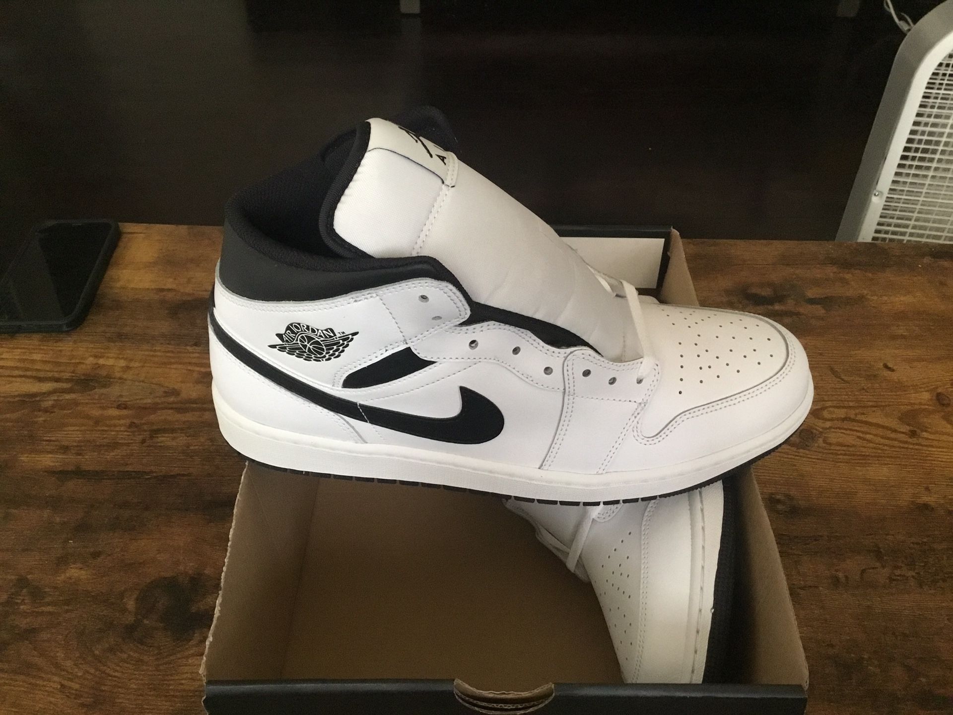 New Men’s Air Jordan 1 Mid size 13