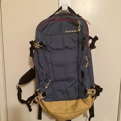 Dakine Backpack 