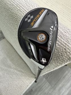 TaylorMade FCT Rescue 4 Hybrid 21* Reg flex “MINT”