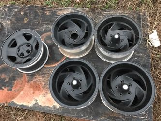 4 aluminum saw blade jeep wheels 16" with spare