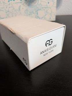 Anais Gvani Sunglasses