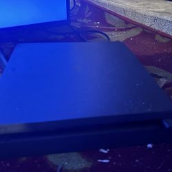 PS4 Slim