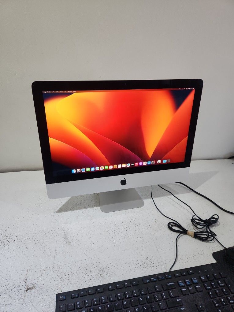 Apple iMac 2017 21.5" - Ventura, 1TB HDD, 28GB SSD, AMD Radeon Pro 555, 16GB RAM
