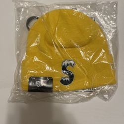 Supreme S Logo New Era Beanie 