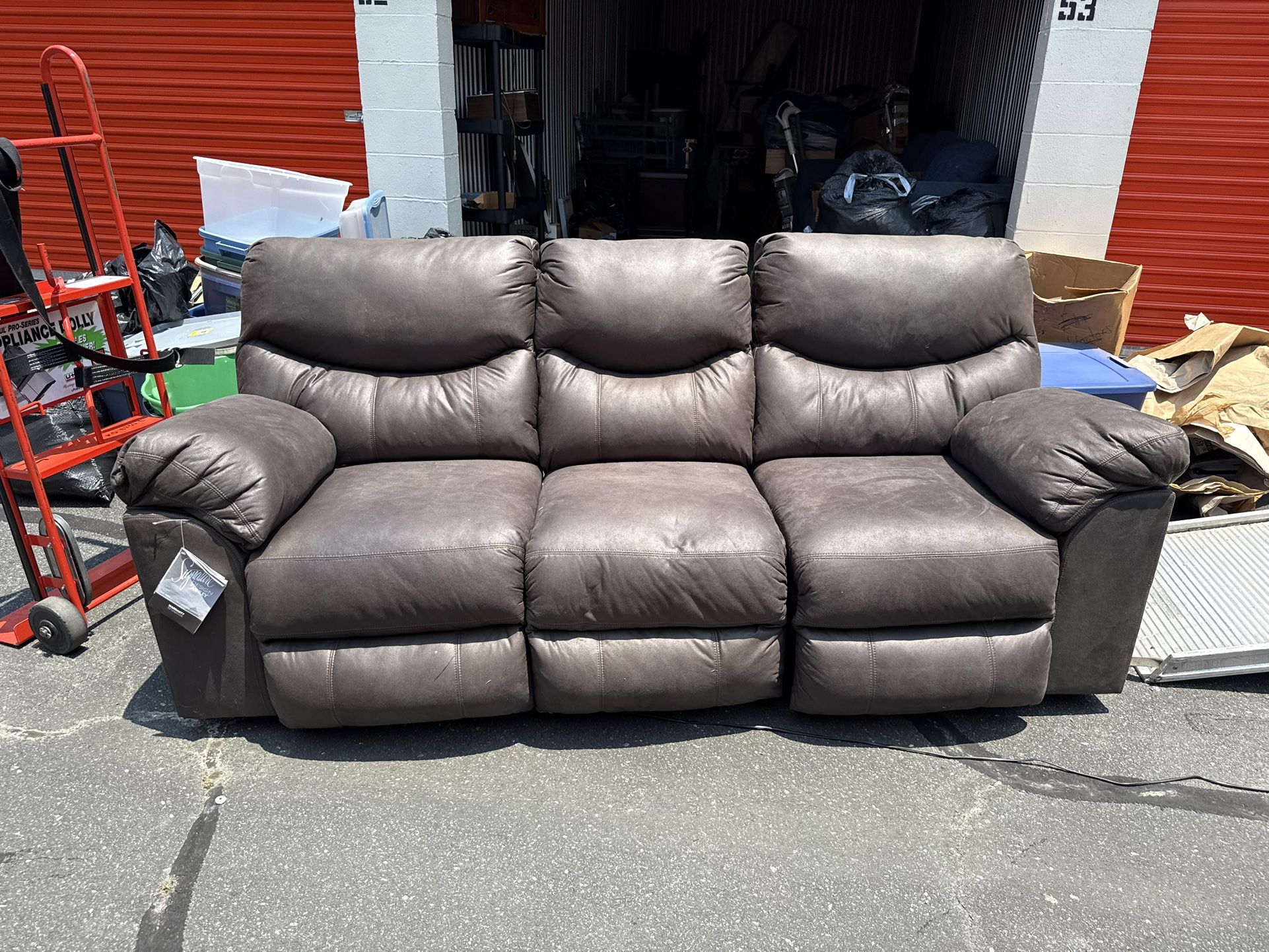 Ashley Signature Design Electric Power Reclining Sofa Works With Tags