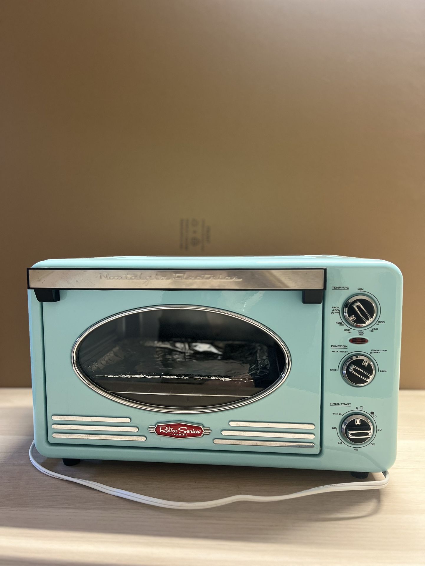 Nostalgia Retro Series Toaster Oven Aqua Color