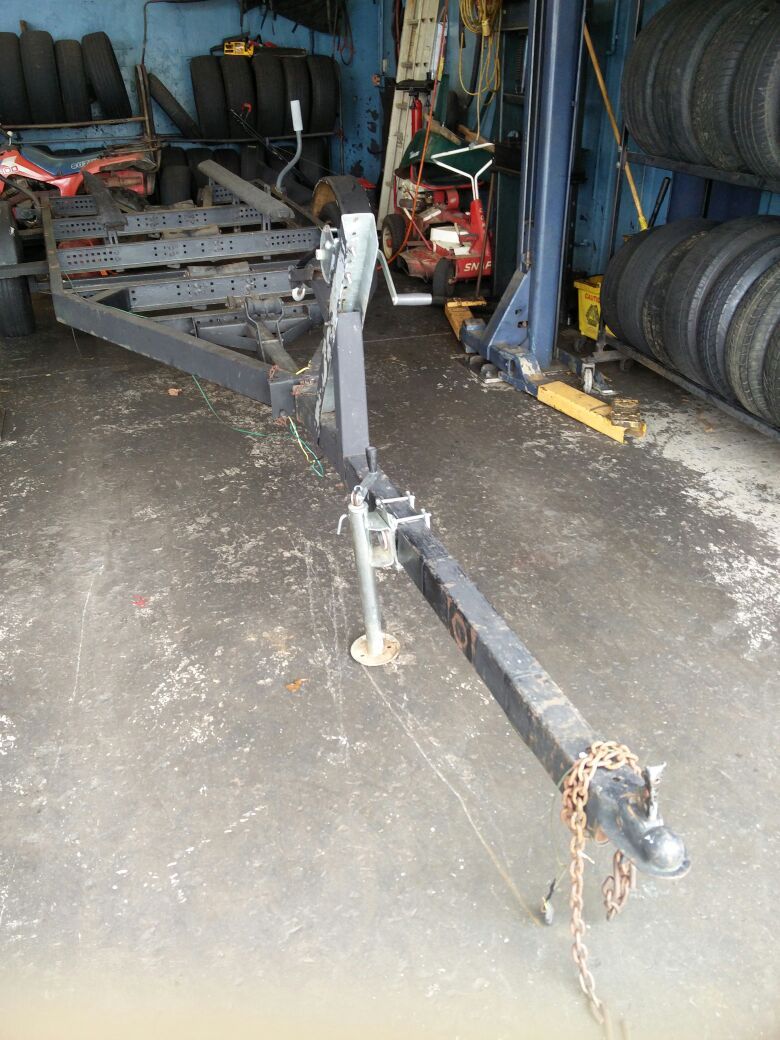 Little Dude Boat trailer