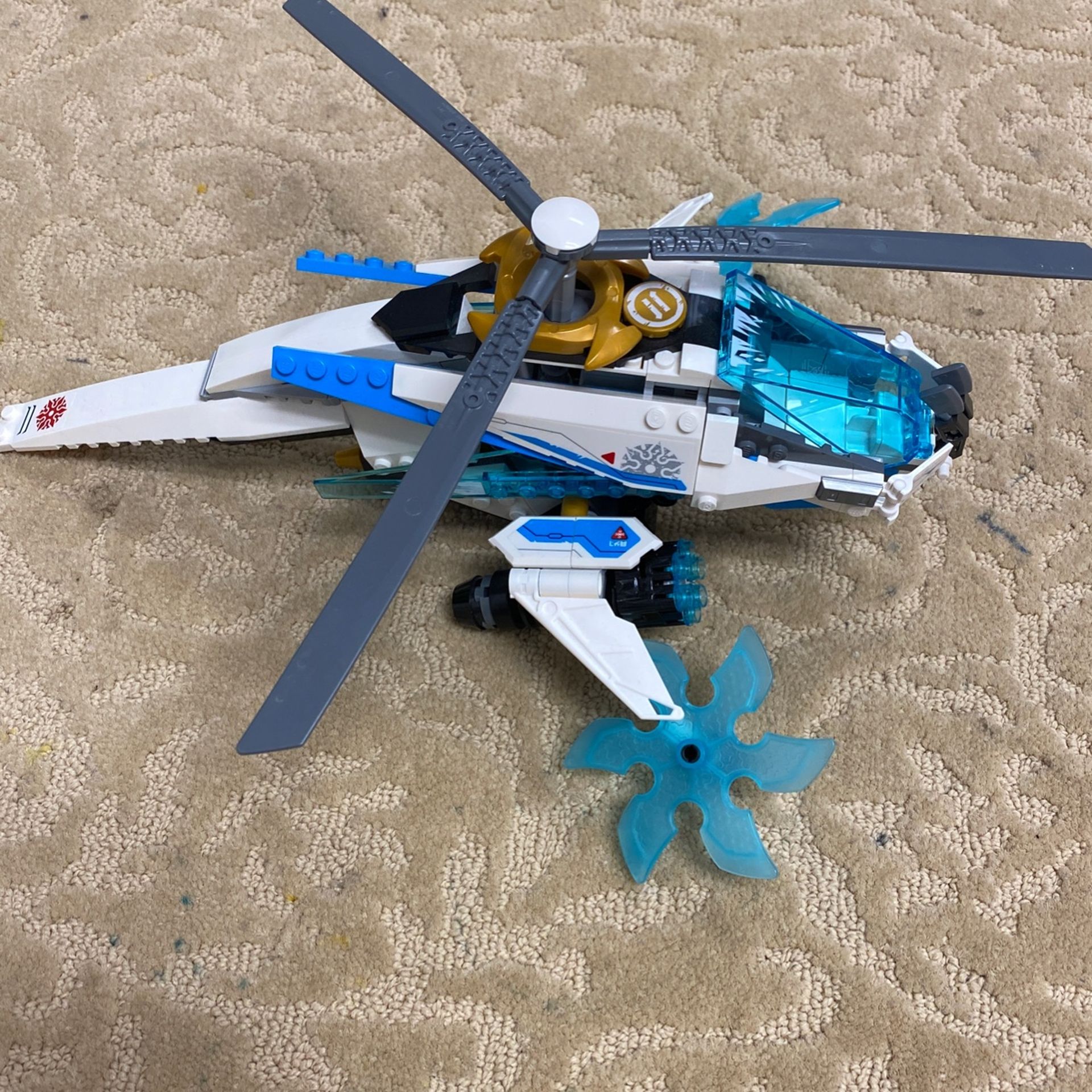 Lego ninjago zanes ular helicopter