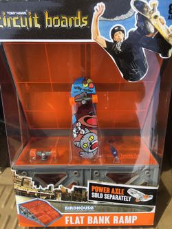 T deck kid ramp and skate board