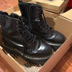 Dr. Martens Black Leather Boots – Size 7 US / 38 EU – Great Condition