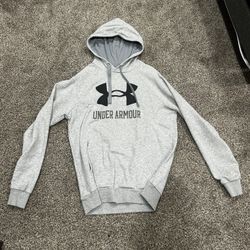 Gray Under Armour hoodie size small