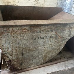 Self Dumping Forklift  Hooper