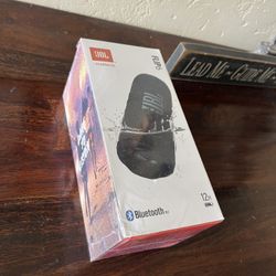 JBL Flip 6 Speaker (Make Offer)