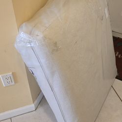 Couch cushion new and sealed