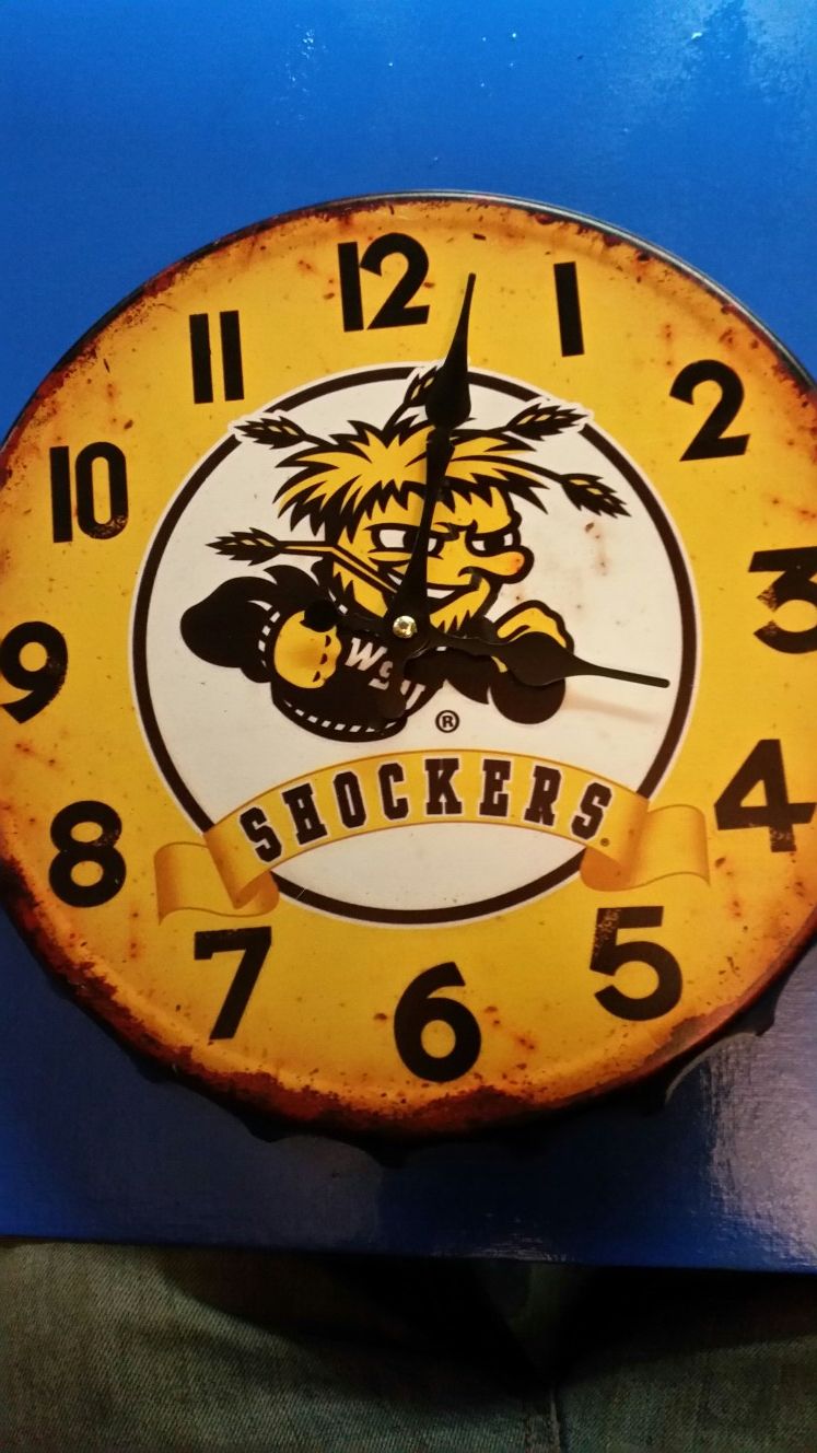 Shockers bottle cap clock