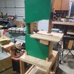16" Wood Bandsaw