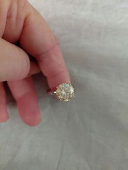 New Silver Sparkling 4 Ct Champagne Moissanite Solitaire Ring Size 7