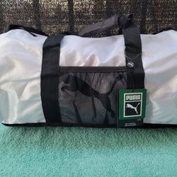 PUMA WHITE SPORTS UNISEX JOLT DUFFEL GYM BAG ZIP POCKET ADJUSTABLE STRAP
