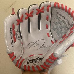 Kids Righty Basketball Glove 