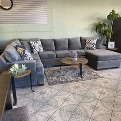 Grey Comfortable 3 Pc Sectional ‼️take It Home With $39 Easy Approval ‼️