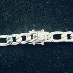 9mm White Gold over Stainless Steel 24” Figaro Chain – Bold, Durable & Timeless!