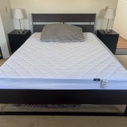 Queen Size Bed With Cushion And  2 Night Stands Sale 