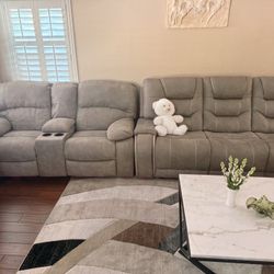 2 Sofa , 2 Chair , And A Table 