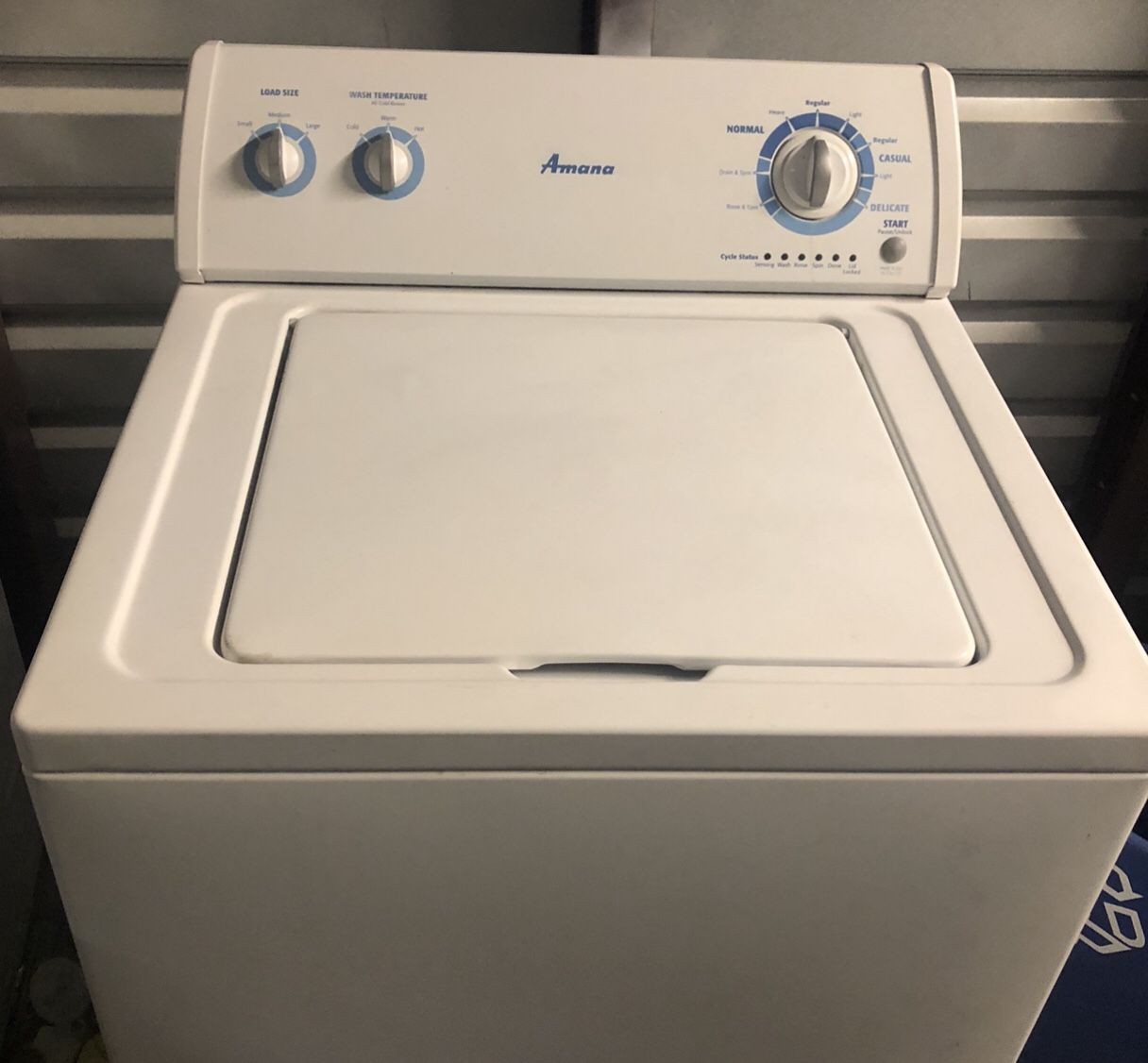 Mint condition large capacity amana washer ( warranty )