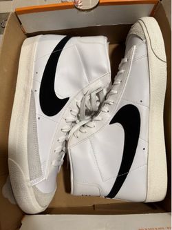 Nike Blazer Mid 77