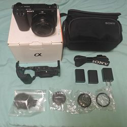 Sony zve10 zv-e10 mint condition! Used once, always kept in the cage! Pick up today!