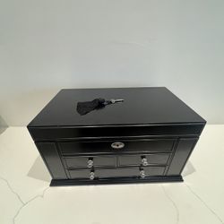 Black Heavy Duty Jewelry Box With Mirror And Key- Actually Locks 