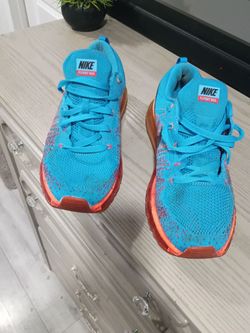 NIKE FLYKNIT 8.5 US MEN