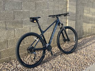 Trek Marlin 7