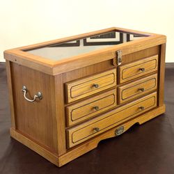 Thomas Museum Series NAFC Wood Chest Display Case