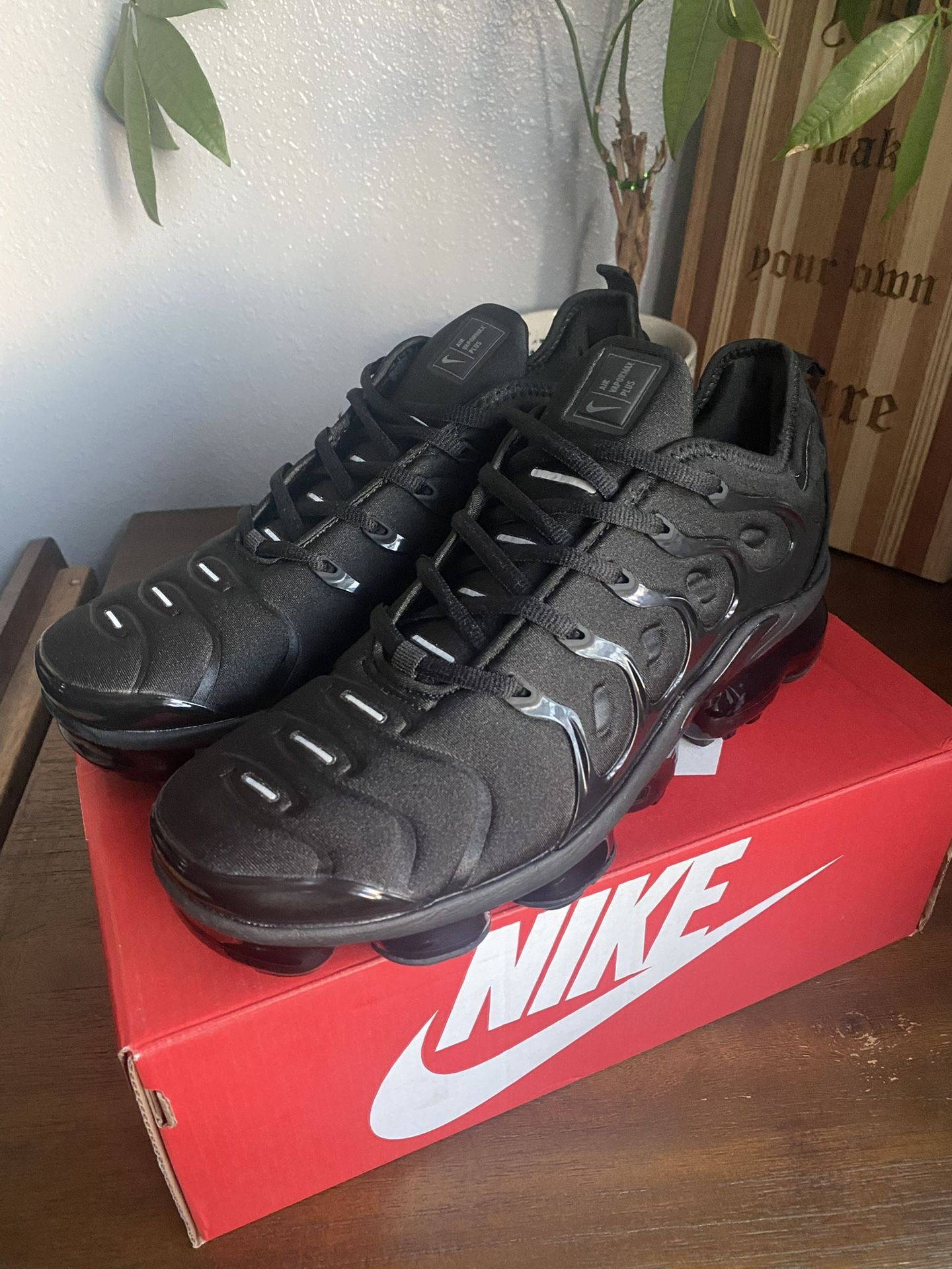 Nike Air Vapor Max Plus
