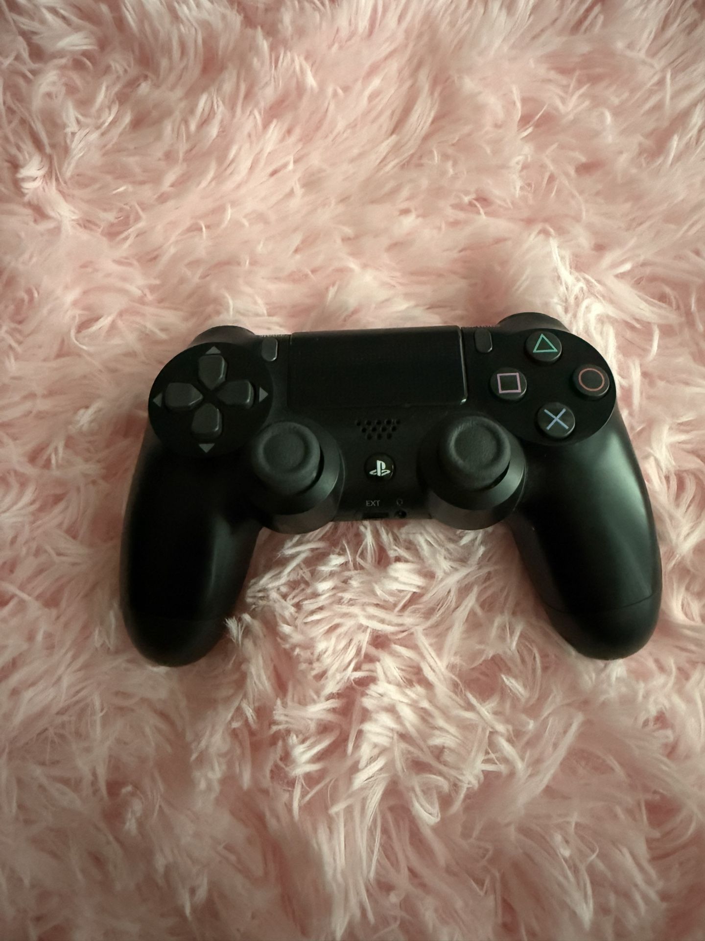 Black PS4 Controller