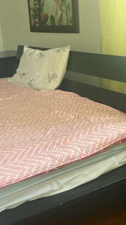 King size bed / mattress / included