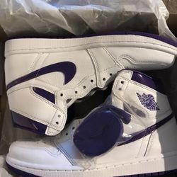 W Jordan 1s High OG
